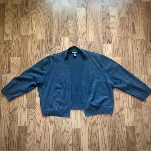 Gray Shrug Sweater with 3 Quarter Length Sleeves - Picture 3 of 7